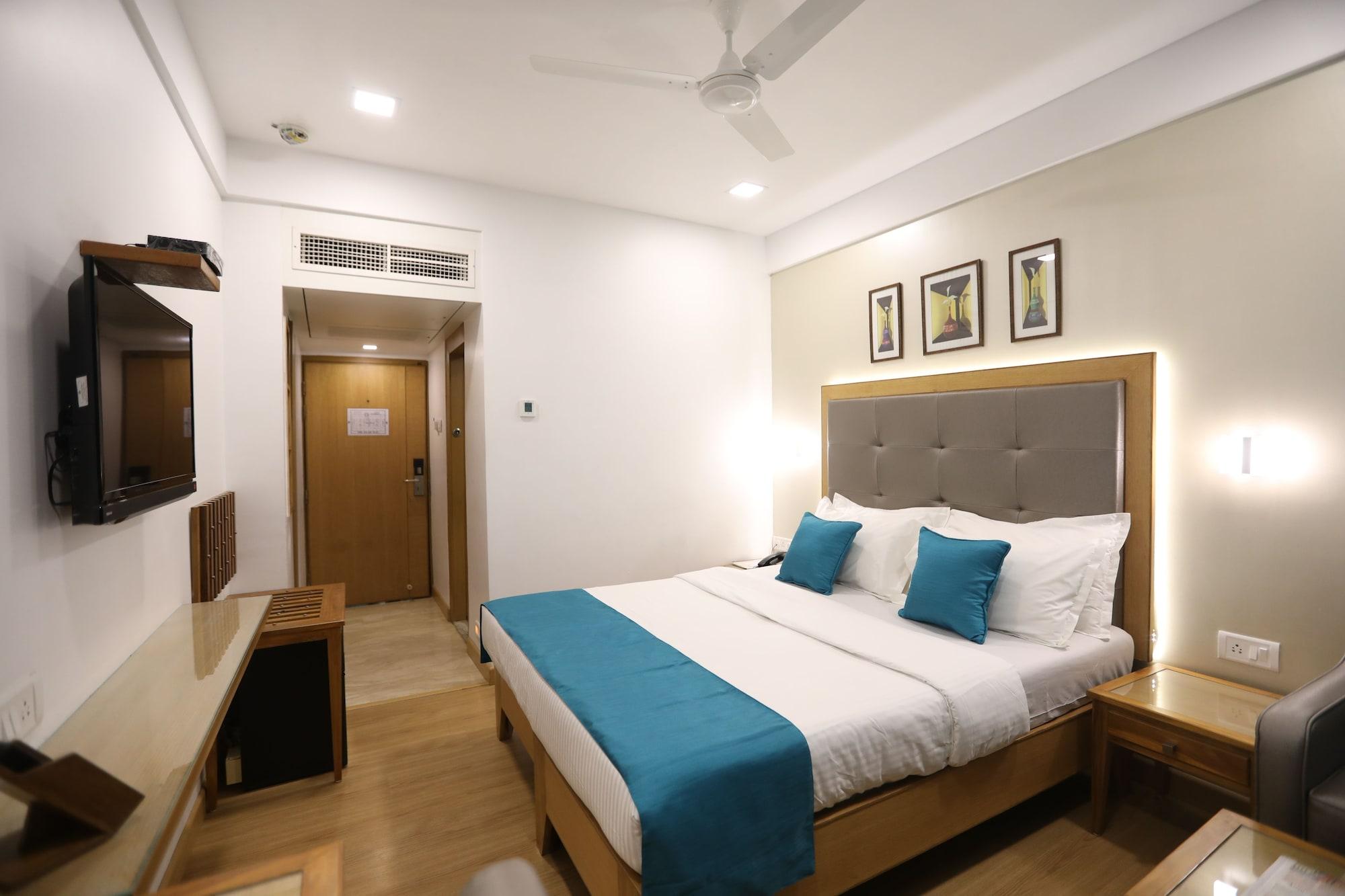 Citizen Hotel Мумбай Екстериор снимка
