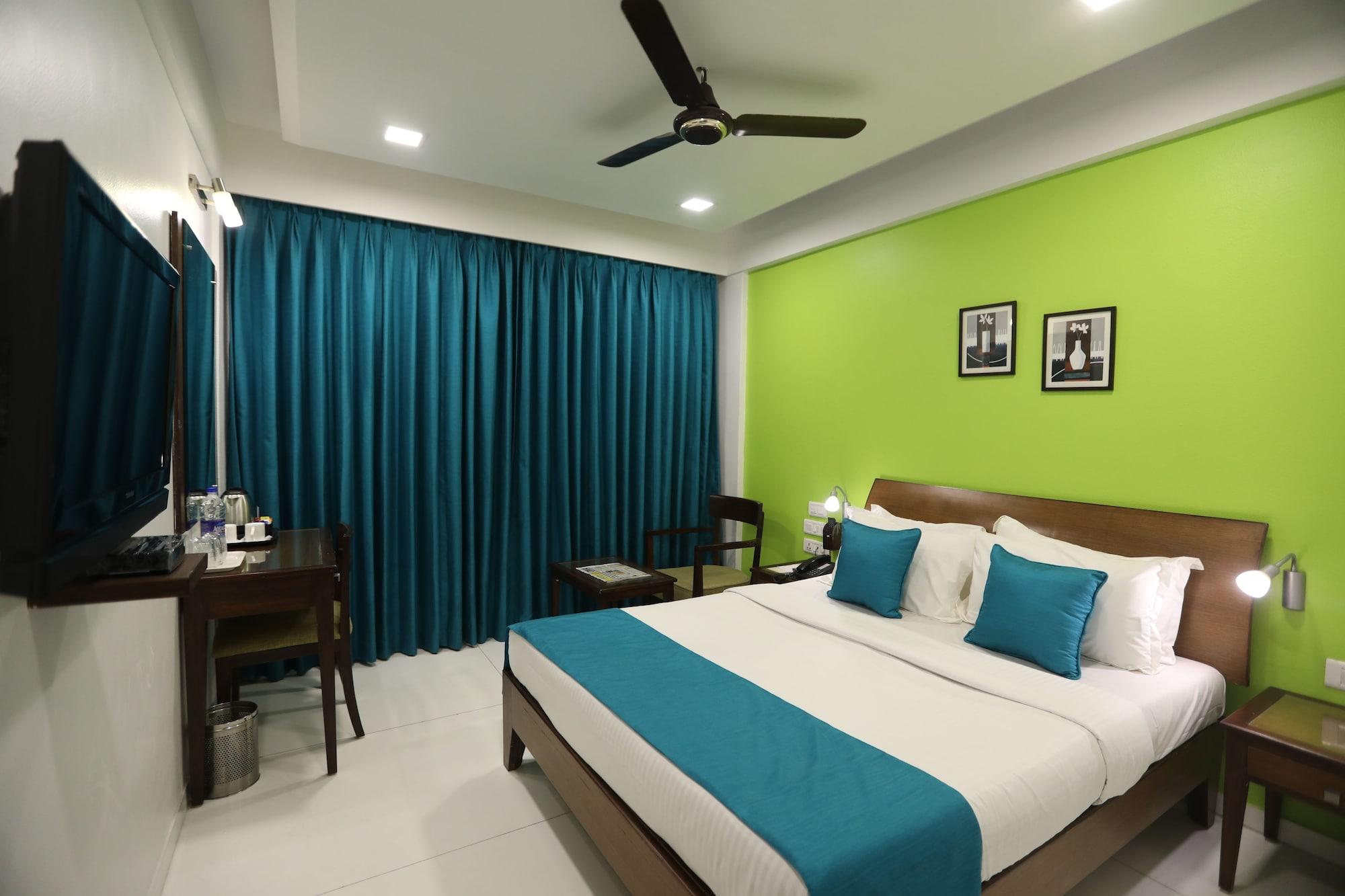 Citizen Hotel Мумбай Екстериор снимка