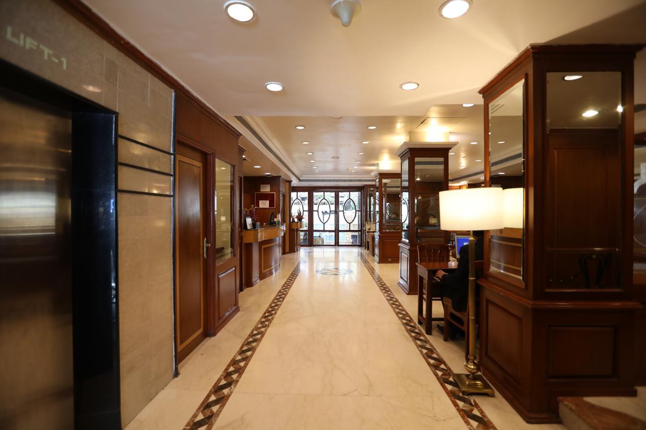 Citizen Hotel Мумбай Екстериор снимка